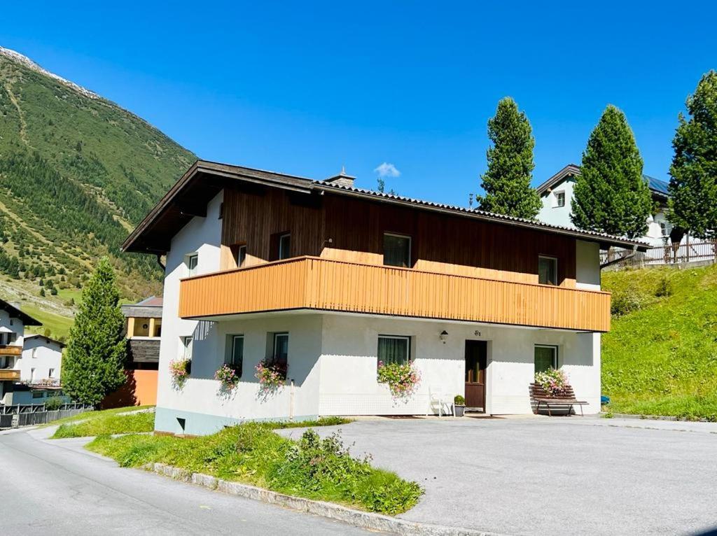 Chasetta Zum Sigrist Villa Galtür Exterior foto